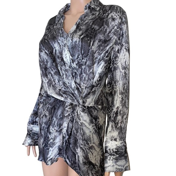 Vince Camuto blouse top faux wrap snake skin print long sleeve black/white SZ L - Picture 4 of 11